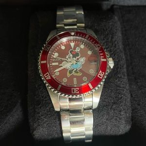 Invicta Minnie Mouse watch